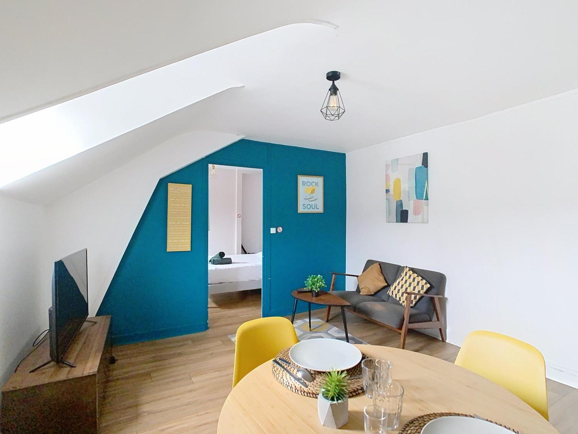 Appartement Le René Pouteau à Melun Extérieur photo